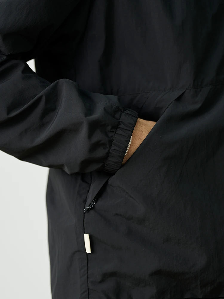 Lightweight Outdoor Concealed Hood Jacket