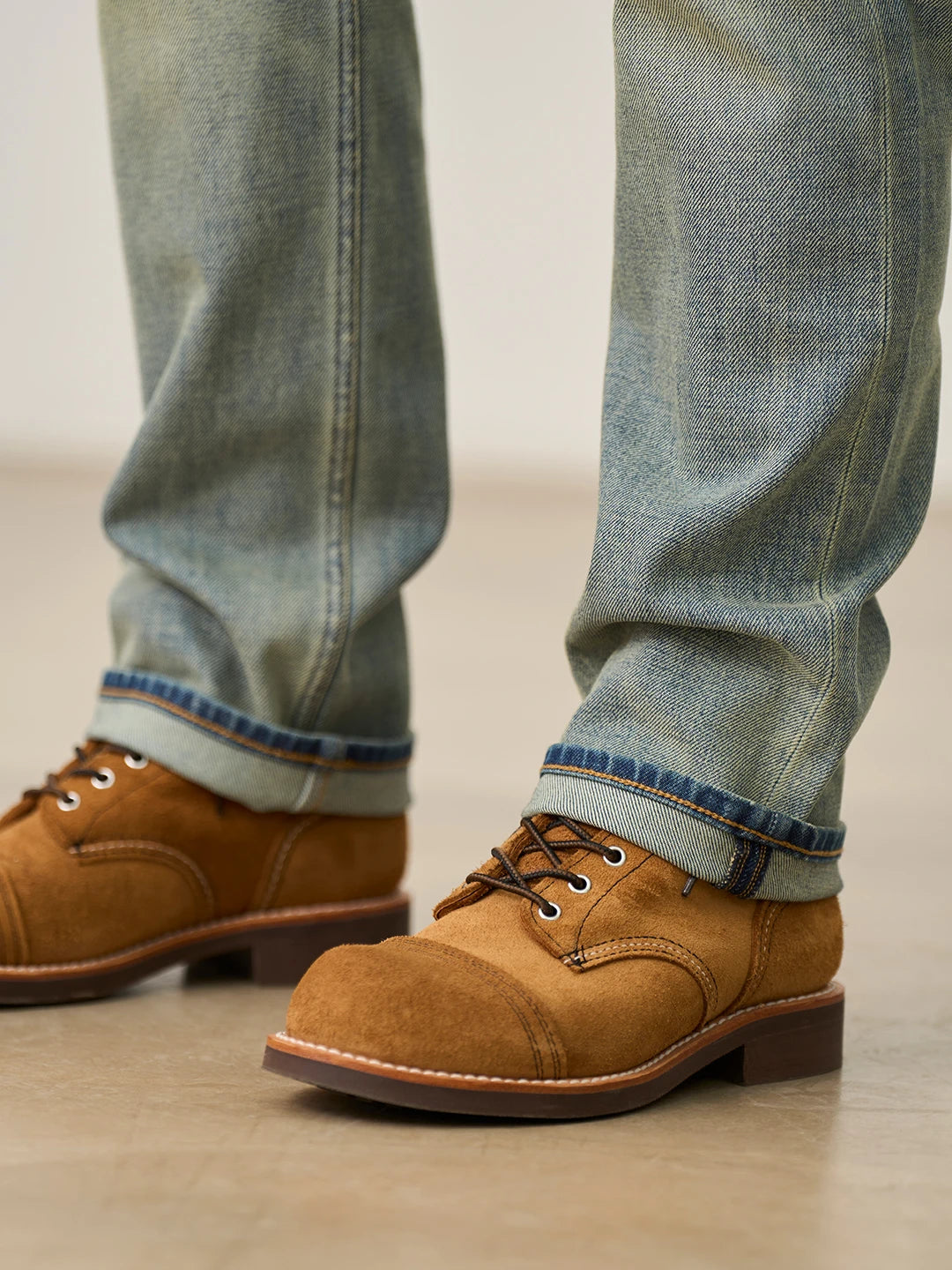 Vintage Washed Elastic Jeans