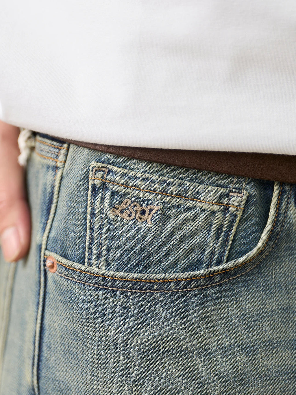 Vintage Washed Elastic Jeans