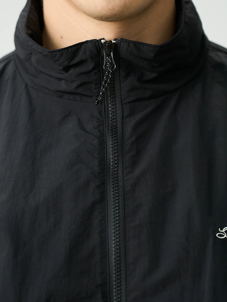 Lightweight Outdoor Concealed Hood Jacket